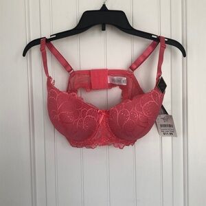 NWT Lacey stylish Bluxe size 38 c pink blush bra